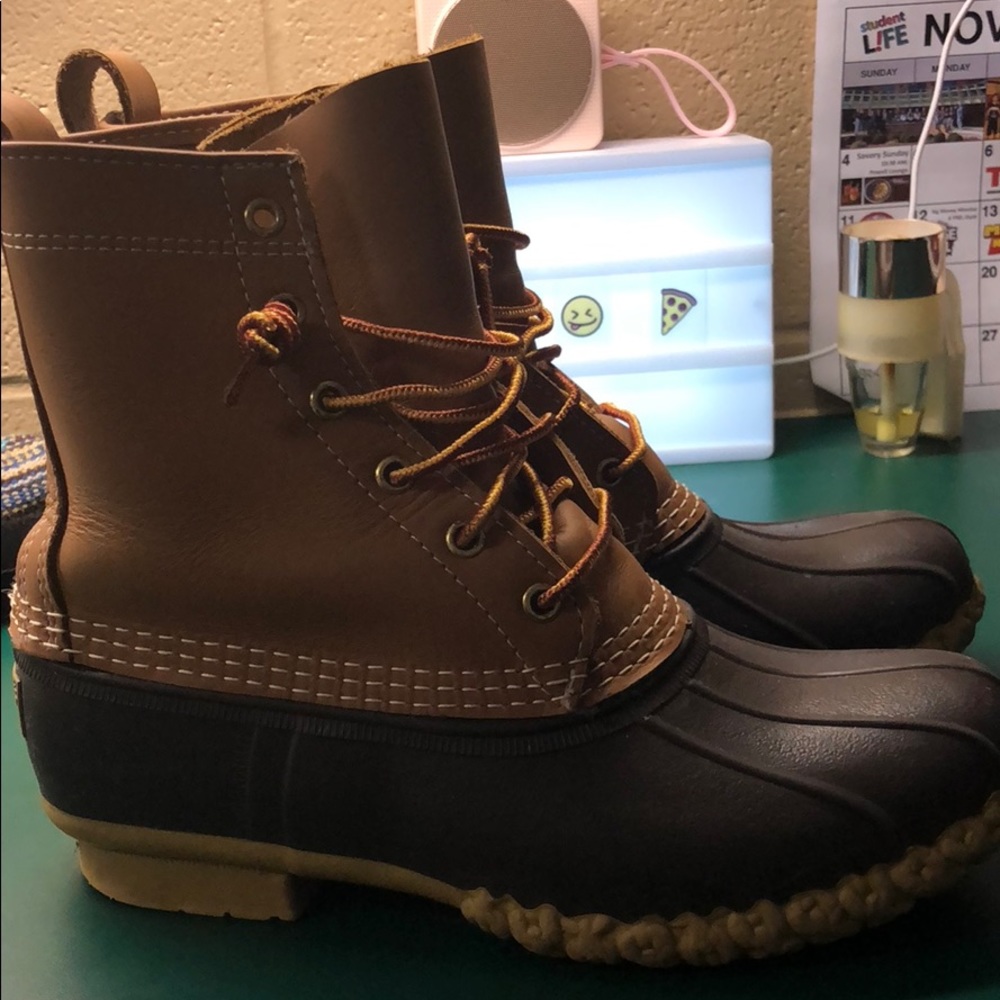 Size 8.5 Bean Boots